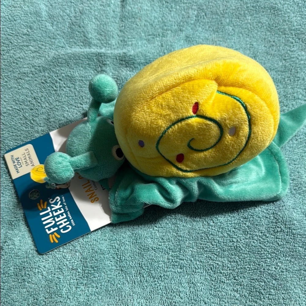 Full Cheeks Plush Snail costume for small petal